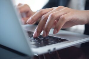 tutor na pós-graduação EAD da UMC